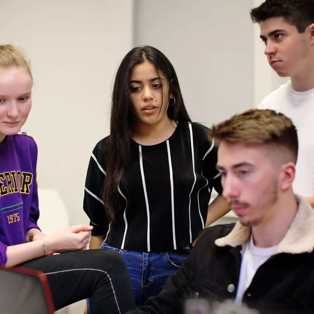 „Une idée en tête, me dépasser“&nbsp;: rencontre avec Irama, étudiante tunisienne engagée