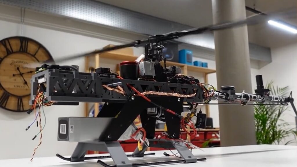 Construction d’un drone orienté sécurité&nbsp;: dans les coulisses d’un projet de fin d’études MSc