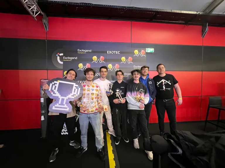 Étudiants Epitech vainqueurs de l'exolegend !